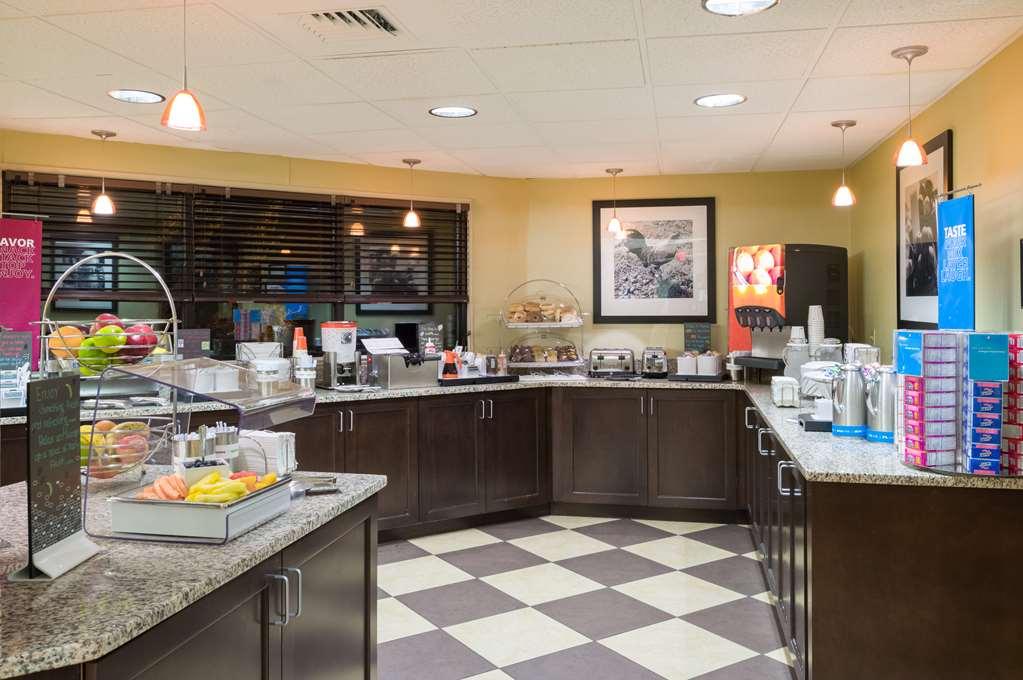 Hotel Larkspur Landing Carlisle Restauracja zdjęcie